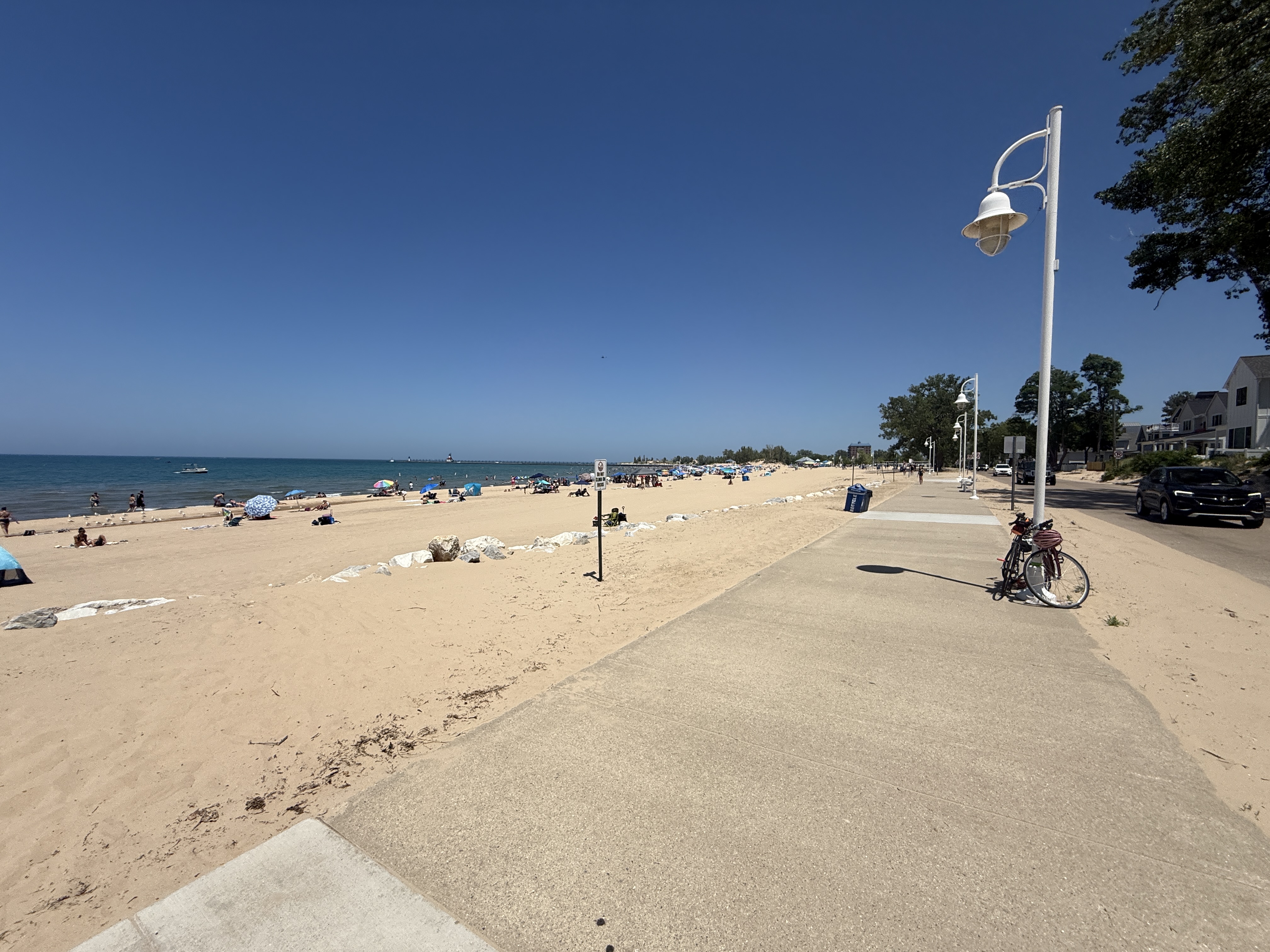 Silver Beach and the Lake Michigan shoreline on a clear summer day